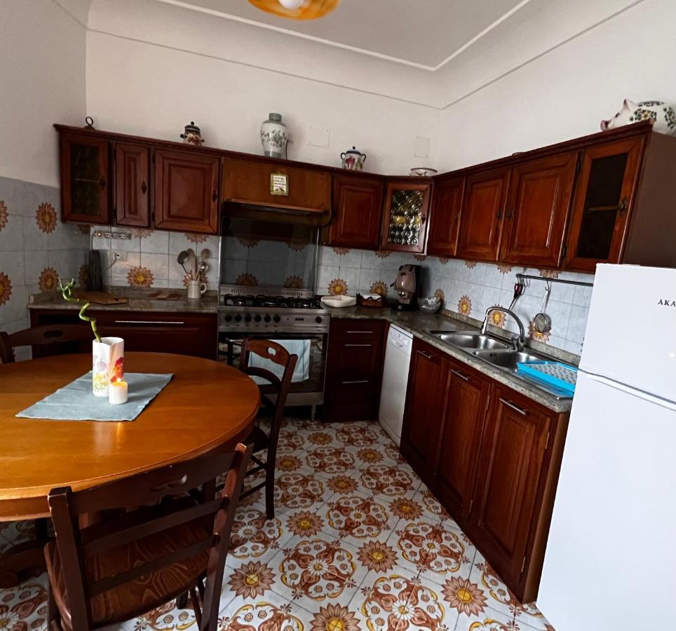 Casa Dora Bed & Breakfast อนากาปรี ภายนอก รูปภาพ