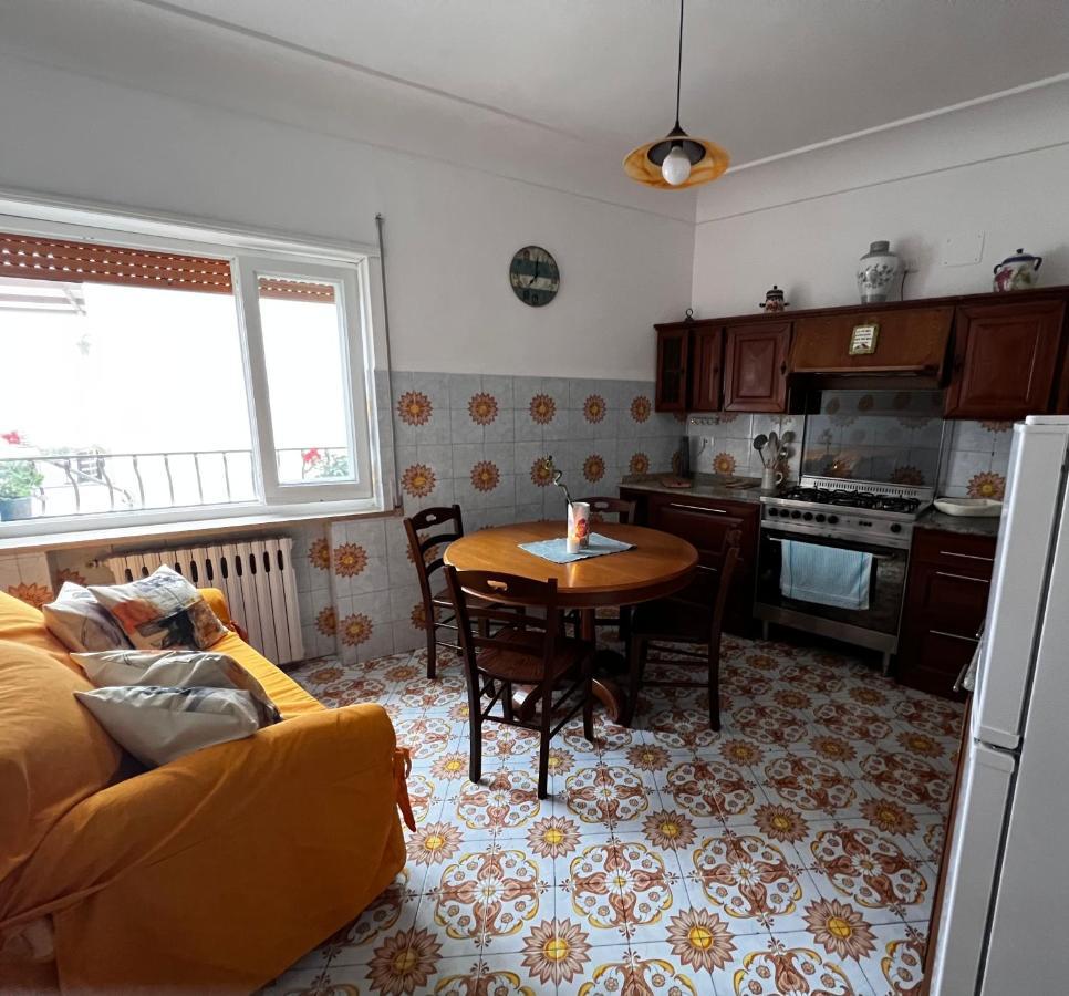 Casa Dora Bed & Breakfast อนากาปรี ภายนอก รูปภาพ
