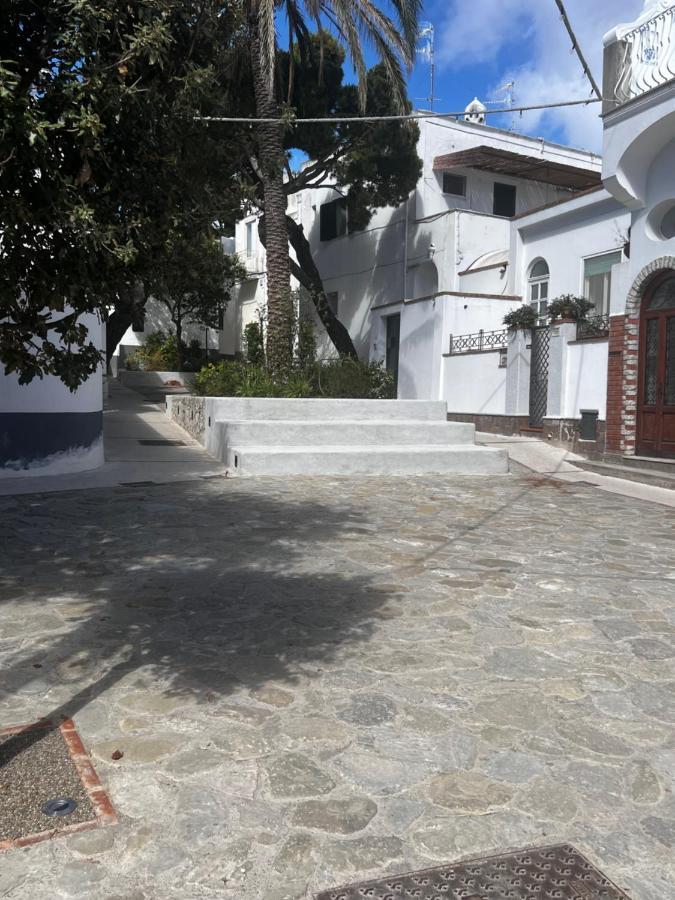Casa Dora Bed & Breakfast อนากาปรี ภายนอก รูปภาพ